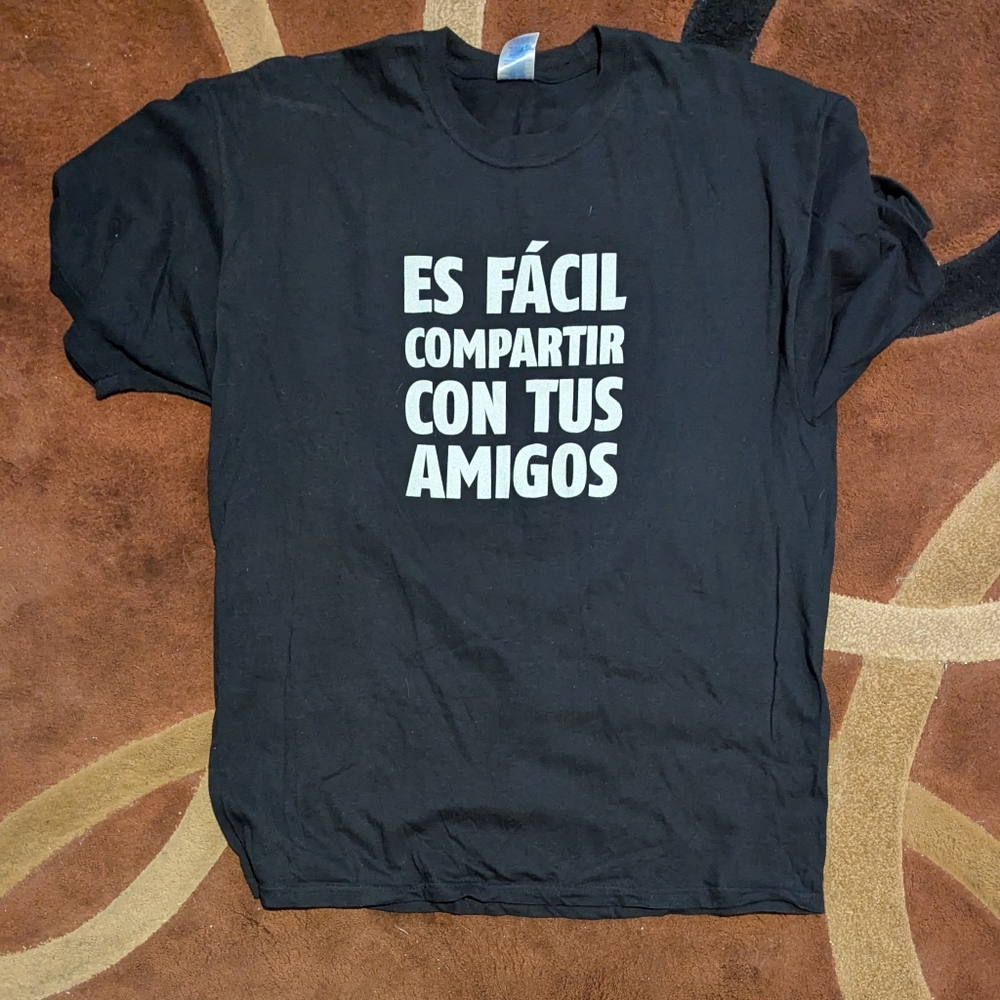 Vtg Y2K 2000s Tecate Beer Lover Tee Es Facil Compartir Con Tus Amigos Size XL